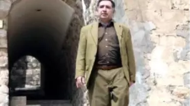 Yazar Bülent Tekin, Hdp'ye Adaylık Başvurusu Yaptı