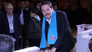 Eğitim-bir Sen'in Seçiminde Başkan Adayları Oylarını Kullandı