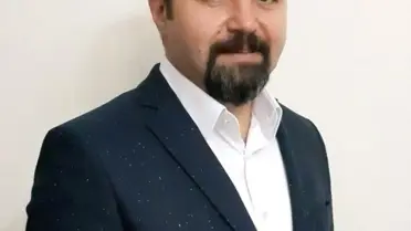 Türk Kökenli Uyar Hdp'ye Müracaatını Yaptı