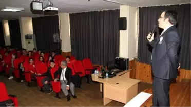 Tunalı'dan Öğrencilere Vergi Konferansı