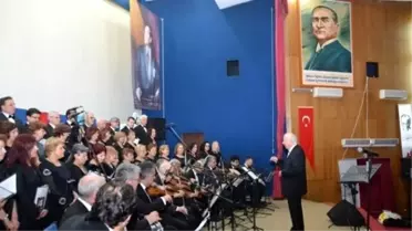 Tekirdağlılar Türk Sanat Müziği Konseri'ne Akın Etti