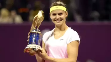 Doha'da Şampiyon Safarova