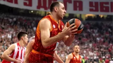 Galatasaray'dan Ayrılan Aleks Maric, İran'a Gitti