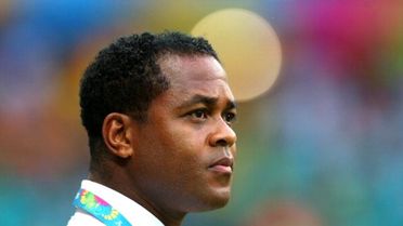 Kluivert'tan Sürpriz Hamle