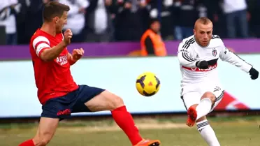Gökhan Töre'nin Menajerinden Atletico Madrid ve Chelsea Açıklaması