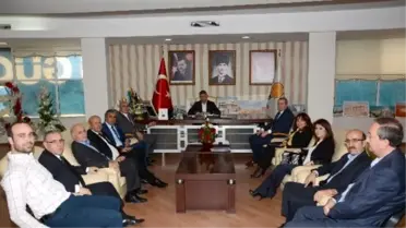 Kayseri Erciyes Anadolu Derneği'nden AK Parti'ye Ziyaret