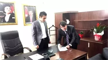 Ömer Bozoğlu, Kadına Şiddete Karşı İmza Attı