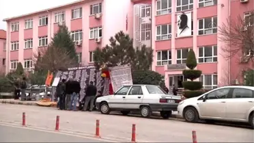 01 İşçi İçin 301. Günde Lokma Döktürdüler