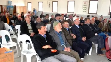 Taraklı 'Da Çiftçilere Gübre, İlaç ve Yem Kullanımı Hakkında Bilgilendirme Yapıldı