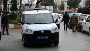 Manisa'da Kasa Hırsızlığı Zanlısı 4 Kişi Yakalandı
