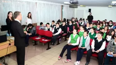 Öğrencilere 'Ekolojik Pazar ve Ekolojik Ürün Tanıtımı' Eğitimi