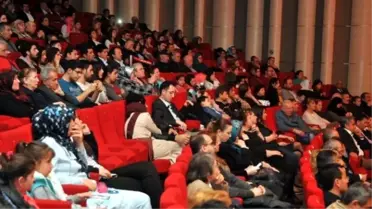 Türküleri Çanakkale Şehitleri İçin Söylediler