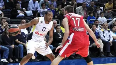 Fenerbahçe Ülker Yunanistan'dan Olympiakos Zaferiyle Dönüyor!
