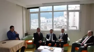 Ortahisar Belediye Başkanı Genç'ten Tabibler Odası'na Ziyaret