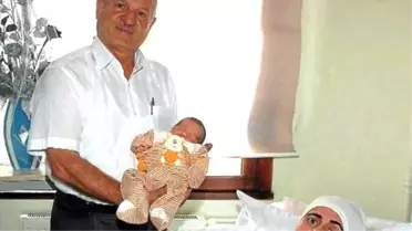 5 Yıl Önce, 53 Yaşında Çocuk Dünyaya Getiren Anne Kansere Yenik Düştü