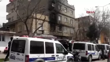 Nizip'te Evde Yangın Çıktı, 2 Kardeş Öldü (1)