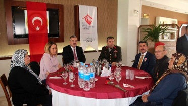 Vali Ayyıldız, 'Şehitlerimizin Hakkını Ödeyemeyiz'