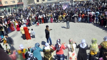 Adilcevaz'da Nevruz Kutlamaları