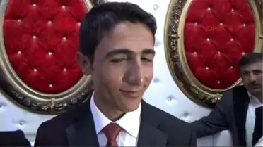 PKK'dan Ayrılan Genç Evlendi, Davutoğlu Telefonla Tebrik Etti