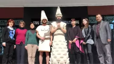 Hitit Kıyafetleri Başkent'te Görücüye Çıkıyor