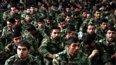 'Irak'ta 30 Bin İran Askeri Var' İddiası