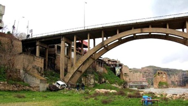 Hasankeyf Köprüsü'nden Uçan Kamyonette 4 Kişi Yaralandı