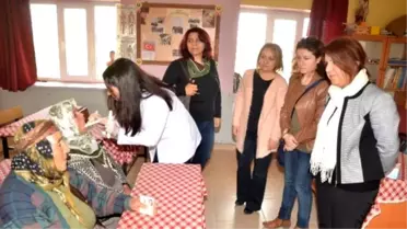 Ereğli'de Kadınlara Diş Taraması Sürüyor