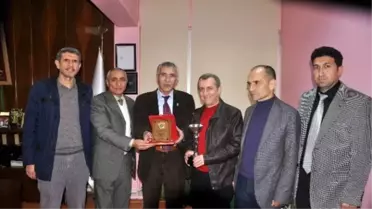 Masterler Atletizm Kulubü'nden Hadi'ye Teşekkür Ziyareti