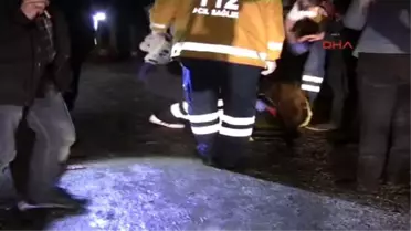 Isparta Direğe Çarpan Otomobilde 5 Kişi Yaralandı