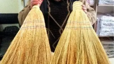 Eskimeyen Gelenek: Süpürge