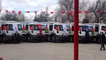 Köylere 3 Çöp Kamyonu ve 150 Konteyner Tahsis Edildi