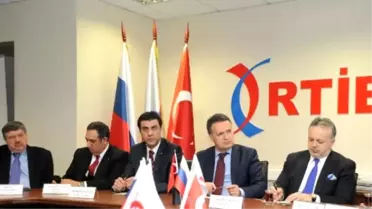 Başbakanın Turizmcilere Açıkladığı 'Rusya Desteğini' Tekstilciler de İstiyor