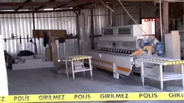 Mermer Tabakanın Altında Kalan Suriyeli İşçi Öldü