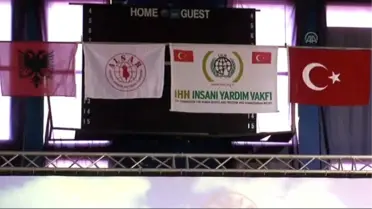Arnavutluk'taki Yetimleri İhh Sevindirdi