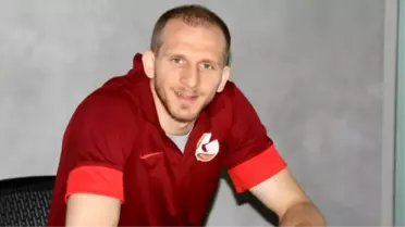 Galatasaraylı Sinan Güler Zehirlendi