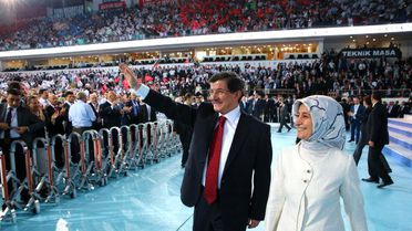 AK Parti'den Caps'li Propaganda