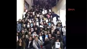 İÜ Öğrencilerinden 'Üniversiteyi Terk Etmeme' Eylemi