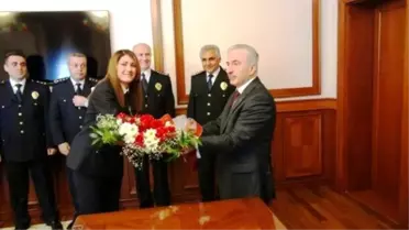 Polis Teşkilatından Vali Kamçı'ya Ziyaret
