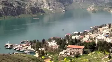 Karagül Çiçeği Dünyaya Açılacak