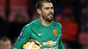 Real Madrid İçin İlginç İddia: Victor Valdes