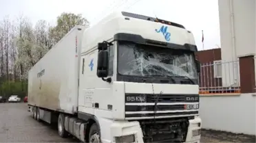 Samsun'da Öğrenci Servisi ile Tır Çarpıştı: 1 Ölü, 23 Yaralı