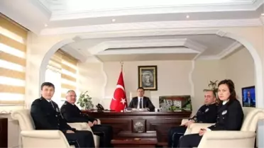 Kaymakam Zengin, İlçe Emniyet Müdürü Bozkurt'u Makamında Kabul Etti