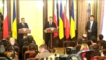 Polonya Cumhurbaşkanı Komorowski Ukrayna'da