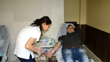 Kızılay'ın Okullardaki Kan Bağışı Kampanyasına Büyük İlgi