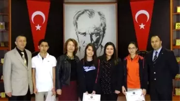 Gkv Kütüphanesi 'Kitap Dostu Ödülleri' Sahiplerini Buldu