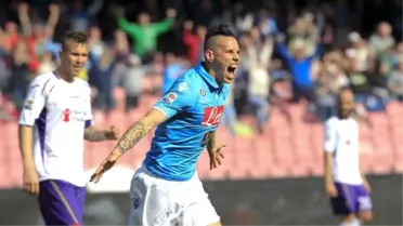 Napoli, Fiorentina'yı Farklı Geçti