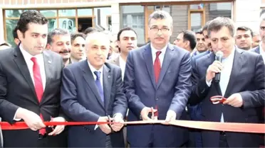 İlim Yayma Cemiyeti'nden Görkemli Açılış