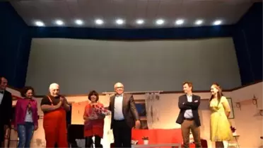 Zoraki Damat' Oyunu Büyük Beğeni Aldı