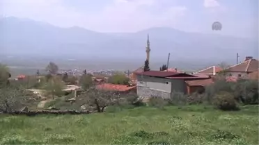 İspanya'da Boğulma Tehlikesi Geçiren Gencin Ailesi