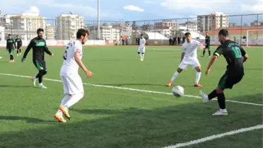 Karaköprü Belediyespor Yoluna Devam Ediyor